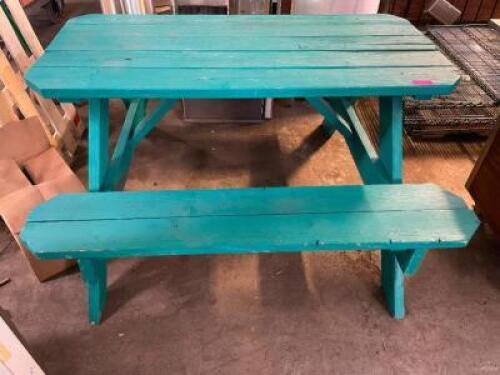 60" WOODEN PICNIC TABLE - AQUA