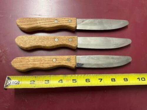 (48) WALCO STAINLESS STEAK KNIVES