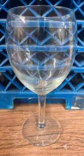 (30) LIBBEY 8416 16 OZ WINE GLASSES