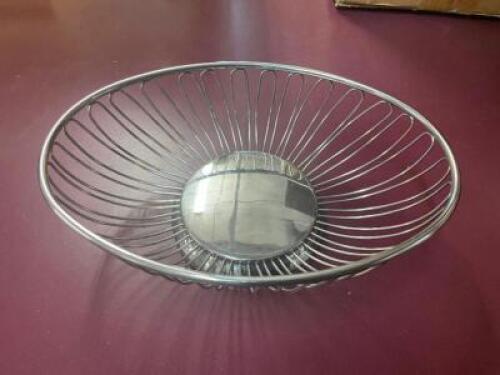 (20) 9" STAINLESS WIRE BREAD BASKETS