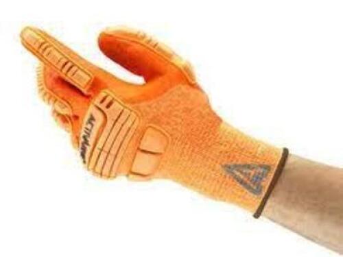 DESCRIPTION: (3) PAIRS OF WORK GLOVES BRAND/MODEL: ACTIVARMR INFORMATION: ORANGE RETAIL$: $25.00 EA SIZE: SIZE 9 QTY: 3