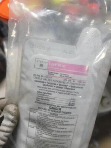 DESCRIPTION: (8) GERMICIDE FUNGICIDE VIRUCIDE DEODORIZER CLEANER AND DETERGENT BRAND/MODEL: STERIS LPH 3 ST SIZE: 2 FL OZ PACKETS QTY: 8