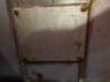 DESCRIPTION: PITCO COUNTER TOP GAS DEEP FRYER. NO BASKETS BRAND / MODEL: PITCO ADDITIONAL INFORMATION NATURAL GAS QTY: 1 - 2