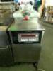 DESCRIPTION: HENNY PENNY GAS PRESSURE FRYER. BRAND / MODEL: HENNY PENNY ADDITIONAL INFORMATION W/ COMPUTRON 8000 DIGITAL INTERFACE. QTY: 1 - 2