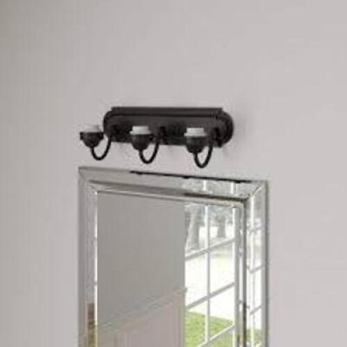 NAME: 3-Light Oil Rubbed Bronze Wall Fixture