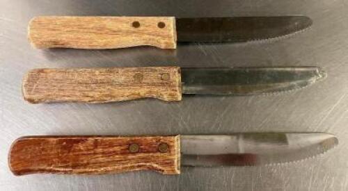 DESCRIPTION: (24) STEAK KNIFES W/ WOODEN HANDLES BRAND / MODEL: GAUCHO THIS LOT IS: SOLD BY THE PIECE QTY: 24