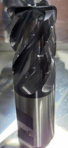 (2) ROUGHING END MILL