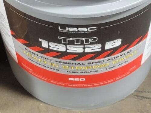 (1) FAST DRY FEDERAL SPEC ACRYLIC TRAFFIC STRIPING PAINT