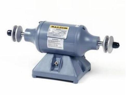 DESCRIPTION (1) BALDOR BUFFER BRAND/MODEL 111 ADDITIONAL INFORMATION BLUE/1-PHASE/HP: 0.33/RETAILS AT $409.50 SIZE 7.51" X 18.5" X 9" THIS LOT IS ONE