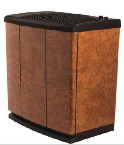 DESCRIPTION (1) AIRCARE PORTABLE HUMIDIFIER BRAND/MODEL H12-400HB ADDITIONAL INFORMATION OAK BURL/4-SPEEDS/MAX RUN TIME: 45 HR/RETAILS AT $169.99 SIZE