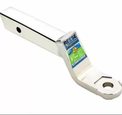 DESCRIPTION (2) REESE TOWPOWER DRAW BAR BRAND/MODEL 7034411 ADDITIONAL INFORMATION CHROME/TOWING CAPACITY: 6000 LBS/RETAILS AT $45.58 EACH SIZE 3-1/4"