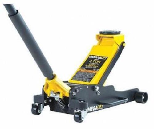DESCRIPTION (1) OMEGA HEAVY-DUTY HYBRID SERVICE JACK BRAND/MODEL 26033 ADDITIONAL INFORMATION LIFTING CAPACITY: 3 TON/BLACK & YELLOW/RETAILS AT $336.1