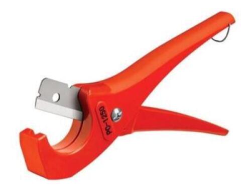 DESCRIPTION (1) RIDGID SINGLE STROKE PLASTIC PIPE CUTTER BRAND/MODEL 23488 ADDITIONAL INFORMATION ORANGE/RATCHETING/RETAILS AT $29.00 SIZE 1/8" TO 1-5