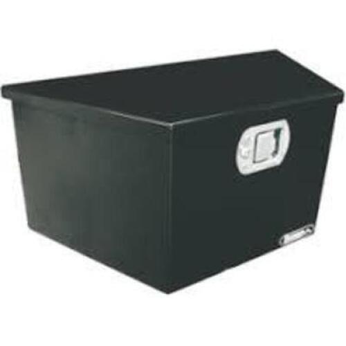 DESCRIPTION: (1) TRAILER TONGUE TOOL BOX BRAND/MODEL: BYERS INFORMATION: BLACK RETAIL$: $186.98 EA SIZE: 2-3/4 CU FT QTY: 1
