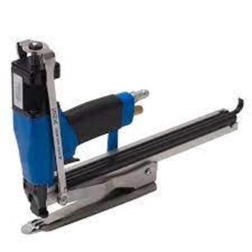 DESCRIPTION: (1) PLIER STAPLER BRAND/MODEL: KIHLBERG #JK20T779L RETAIL$: $688.53 EA QTY: 1