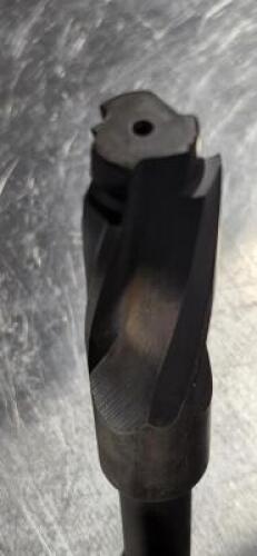 DESCRIPTION: (1) DOWEL PIN COUNTERBORE BRAND/MODEL: D-M-E CB-37 RETAIL$: 186.74 SIZE: 5/8" PIN SIZE, 5/8" SHANK QTY: 1