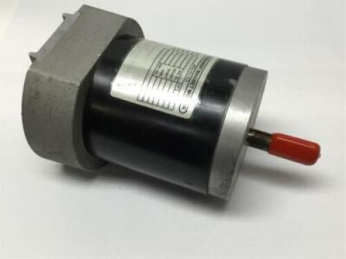DESCRIPTION (1) PERMANENT MAGNET MOTOR BRAND/MODEL TENNANT #377436 ADDITIONAL INFORMATION RETAILS FOR $1000.00 SIZE .5 HP THIS LOT IS ONE MONEY QTY 1
