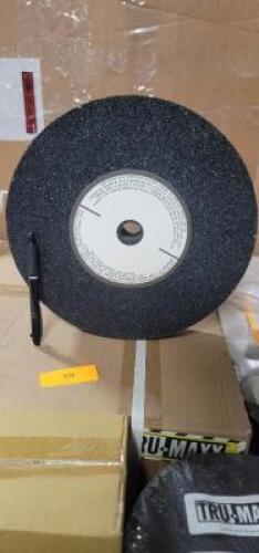 DESCRIPTION: (2) BOXES OF (4) LIGHT DEBURRING WHEEL BRAND/MODEL: 3M SCRATCH BRITE #01678 RETAIL$: $121.42 EACH SIZE: 8X.5X3 QTY: 2