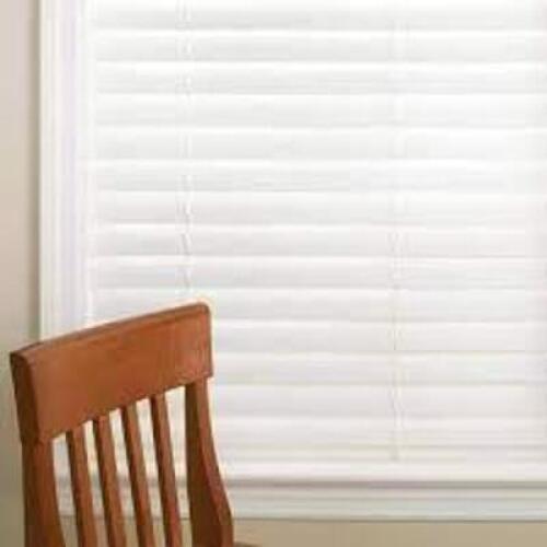 DESCRIPTION: (2) WINDOW BLIND BRAND/MODEL: BETTER HOME AND GARDEN INFORMATION: FAUX WOOD WHITE RETAIL$: $52.12 EA SIZE: 2 IN QTY: 2