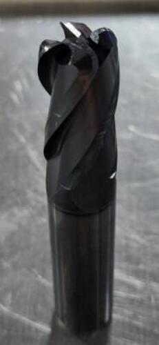 DESCRIPTION: (5) 4 FLUTE SOLID CARBIDE ENDMILLS BRAND/MODEL: HERTEL 41749698 RETAIL$: $81.43 EACH SIZE: 5/8" QTY: 5