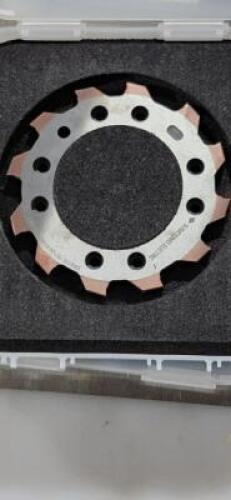 DESCRIPTION: (3) CARBIDE CUTTING BLADES BRAND/MODEL: SUMITOMO SRG112.767 20-20-A03-FO512R1 RETAIL$: 297.08 QTY: 3