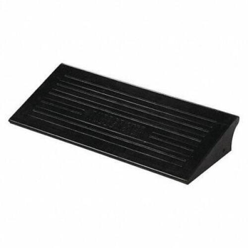 DESCRIPTION (1) RUBBER MULTI- PURPOSE RAMP BRAND/MODEL VESTIL #44RM09 ADDITIONAL INFORMATION RETAILS FOR $63.54 THIS LOT IS ONE MONEY QTY 1