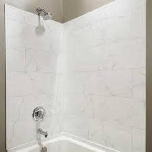 DESCRIPTION: (2) BOXES OF (10) WATERPROOF GROUT FREE TILES BRAND/MODEL: PALISADE INFORMATION: WHITE RETAIL$: $100.00 EA SIZE: 11X23 QTY: 2