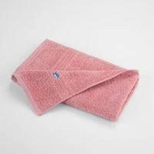 DESCRIPTION: (2) PERFORMANCE 5.0 BATH SHEETS BRAND/MODEL: SOUTHERN TIDE #GH837 INFORMATION: PINK AW10 RETAIL$: $20.00 EA QTY: 2