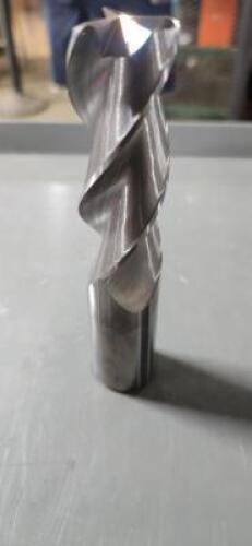 DESCRIPTION: (1) SOLID CARBIDE 2 FLUTE SQ. ENDMILL BRAND/MODEL: SC TOOL ST1974A-M938 RETAIL$: 178.8 SIZE: 1" CUT/SHANK 2*1/2" LOC QTY: 1