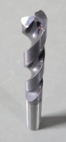 DESCRIPTION: (3) SOLID CARBIDE DRILL BRAND/MODEL: SC TOOL CORP ST1046-36985 RETAIL$: $ 331.68 EA SIZE: .501" QTY: 3