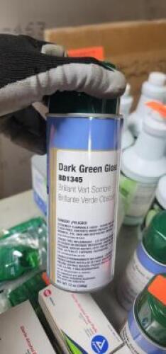 DESCRIPTION: (6) GLOSS SPRAY PAINT BRAND/MODEL: CLASS 3 SOLUTIONS BD1345 INFORMATION: DARK GREEN RETAIL$: $8.48 EA SIZE: 12 OZ QTY: 6