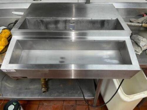 DESCRIPTION: APW 8 COMPARTMENT REFRIGERATED TOPPING RAIL BRAND / MODEL: APW RTR-8 ADDITIONAL INFORMATION RETAILS FOR $4500 LOCATION: KITCHEN QTY: 1