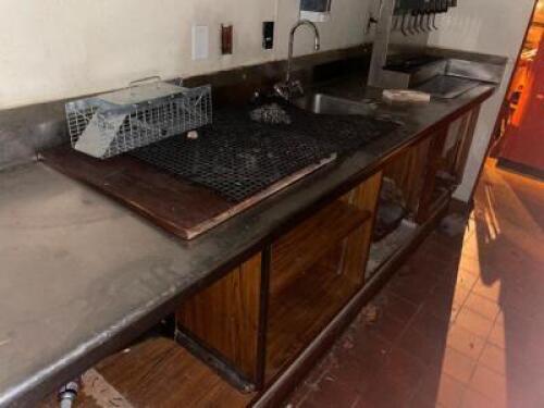 DESCRIPTION: 18' STAINLESS BEVERAGE COUNTER W/ SODA MACHINE LOCATION: UPSTAIRS QTY: 1
