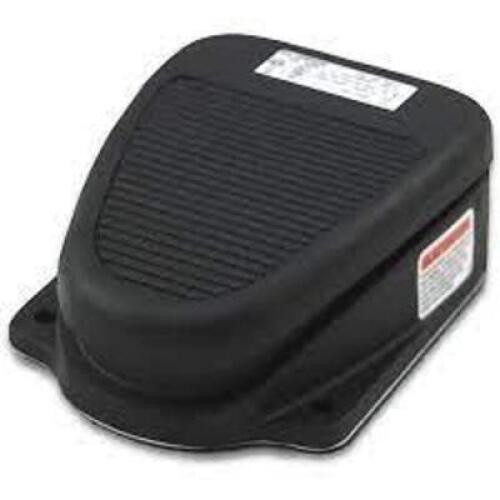 (2) GENERAL PURPOSE FOOT SWITCH