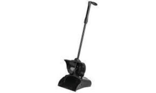 (6) UPRIGHT DUSTPAN WITH COVER