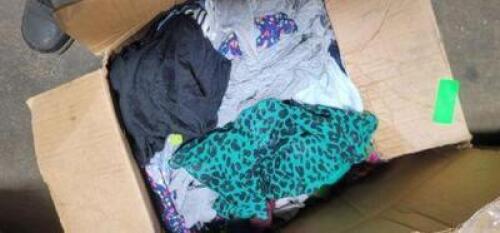 (1) BOX OF MISC FABRIC RAGS