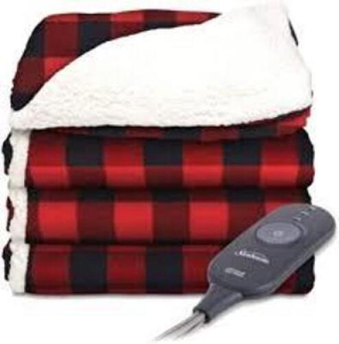 (1) HEATED FLEECE THROW
