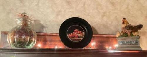 ASSORTED DECOR AS SHOWN