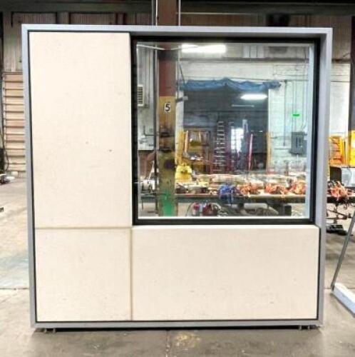 96" X 96" MOCK UP UNIT WITH WINDOW AND THINK SET ACCENT STONE