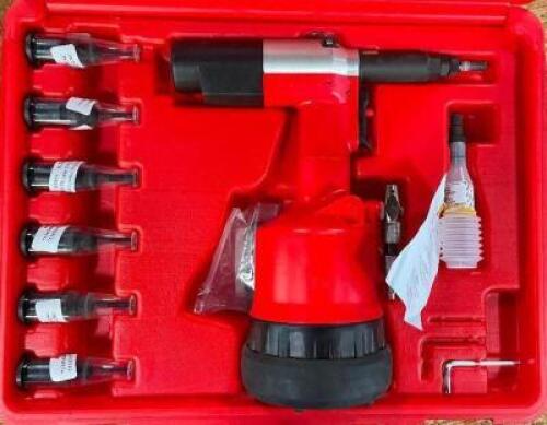 RIVET NUT SETTING TOOL WITH CASE