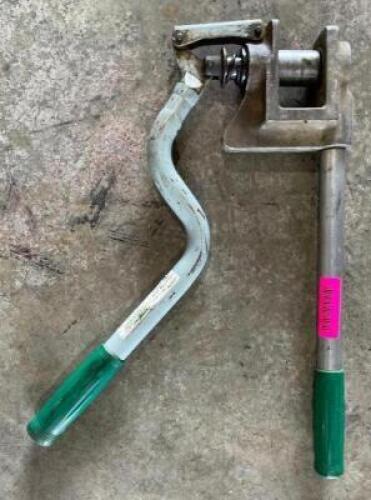 GREELINE 710 1-11/32" TO 1-1/2" STUD PUNCH TOOL