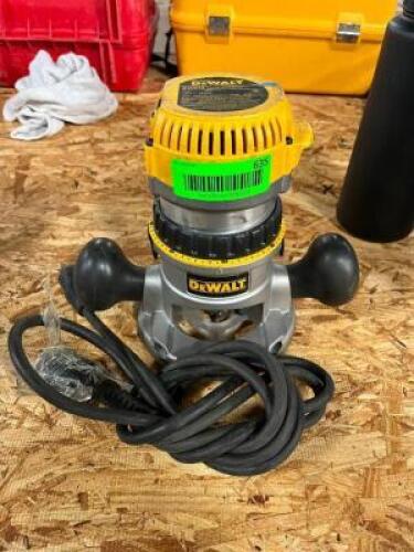 12 AMP CORDED 2-1/4 HORSEPOWER ELECTRONIC VARIABLE SPEED FIXED BASE CORDED ROUTER