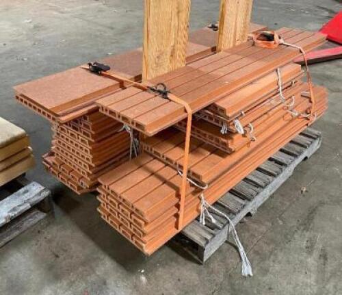 PALLET OF ASSORTED TERRACOTTA ACCENT PIECES