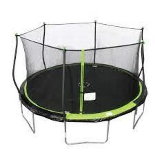 DESCRIPTION: (1) TRAMPOLINE WITH SAFETY ENCLOSURE NET BRAND/MODEL: BOUNCE PRO RETAIL$: $169.99 EA SIZE: 14' QTY: 1