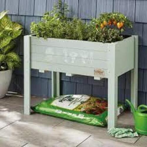DESCRIPTION: (1) KIDS GARDEN BED BRAND/MODEL: EXPERT GARDENER RETAIL$: $50.00 EA SIZE: 2.5'L 1.5'W 2'H QTY: 1