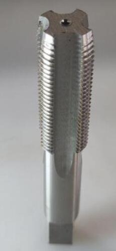 DESCRIPTION: (1) HSS STRAIGHT FLUTE PLUG TAP BRAND/MODEL: VC 04476461 RETAIL$: 38.97 SIZE: 11/16-16 UNS QTY: 1