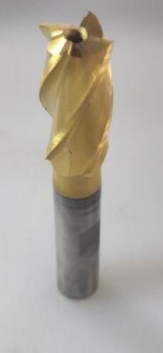 DESCRIPTION: (1) HSS SQ END MILL BRAND/MODEL: HERTEL 41120049 RETAIL$: 31.48 SIZE: 1/2" DIA 1" LOC 3/8" SD QTY: 1