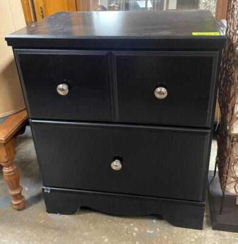 2-DRAWER BLACK NIGHT STAND