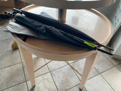 DESCRIPTION: (2) UMBRELLAS INFORMATION: YOU NEVER CAN HAVE TOO MANY UMBRELLAS LOCATION: FRONT QTY: 1