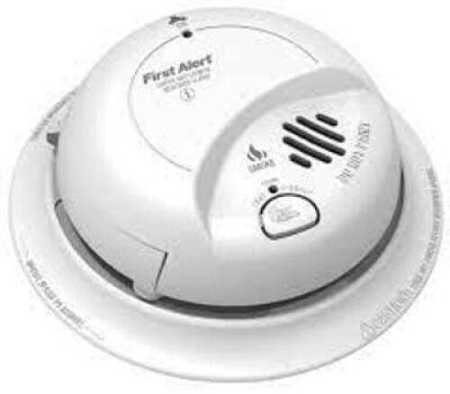 DESCRIPTION: (2) CARBON MONOXIDE AND SMOKE ALARM BRAND/MODEL: BRK# 2FTP4 INFORMATION: SC9120B RETAIL$: $61.13 EA SIZE: 120V AC QTY: 2